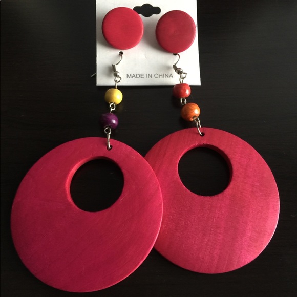 Fashion Jewelry Jewelry - ✨Pink wood earring set ✨